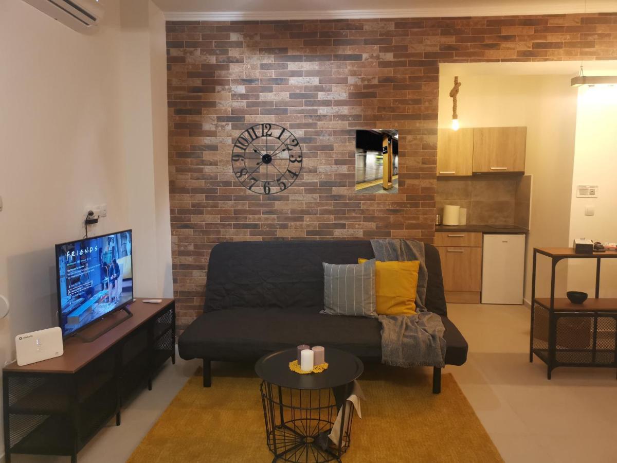 Cozy Studio Next To Acropolis & Plaka Athens Exterior photo